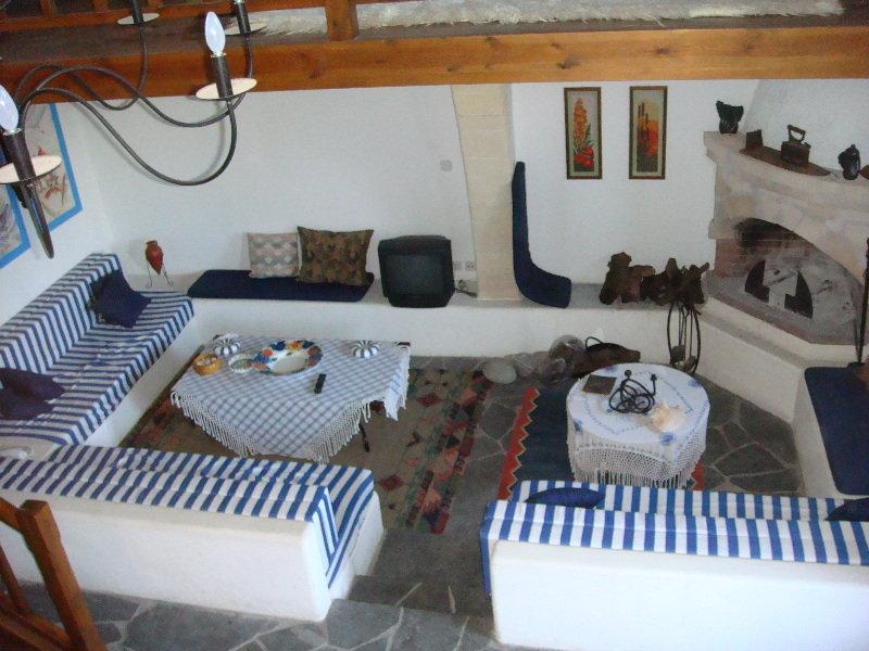 Villa Litsa *